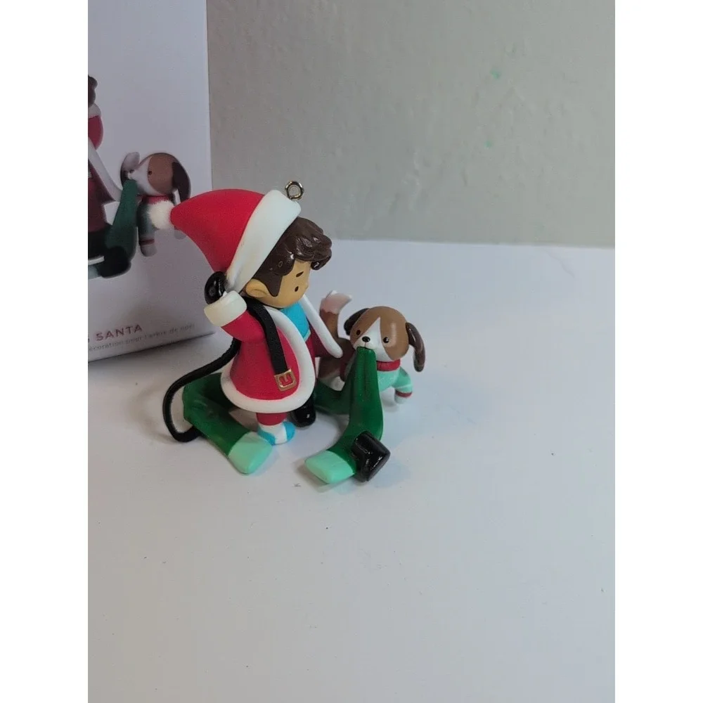 HALLMARK KEEPSAKE 2022 YOUNG SANTA 1ST FIRST IN SERIES ORNAMENT CHRISTMAS DOG